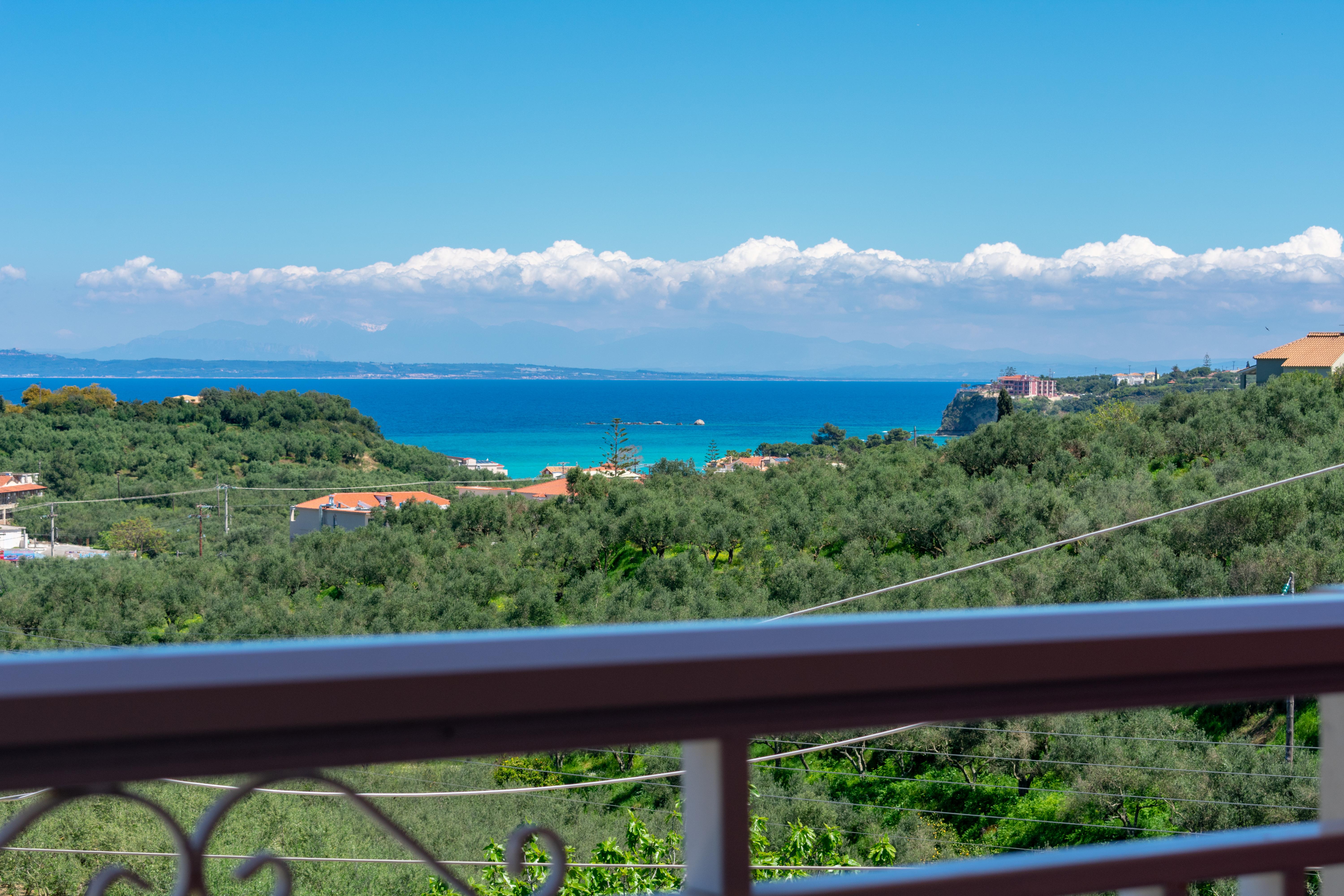 טסיליבי Zante Pantheon Hotel מראה חיצוני תמונה