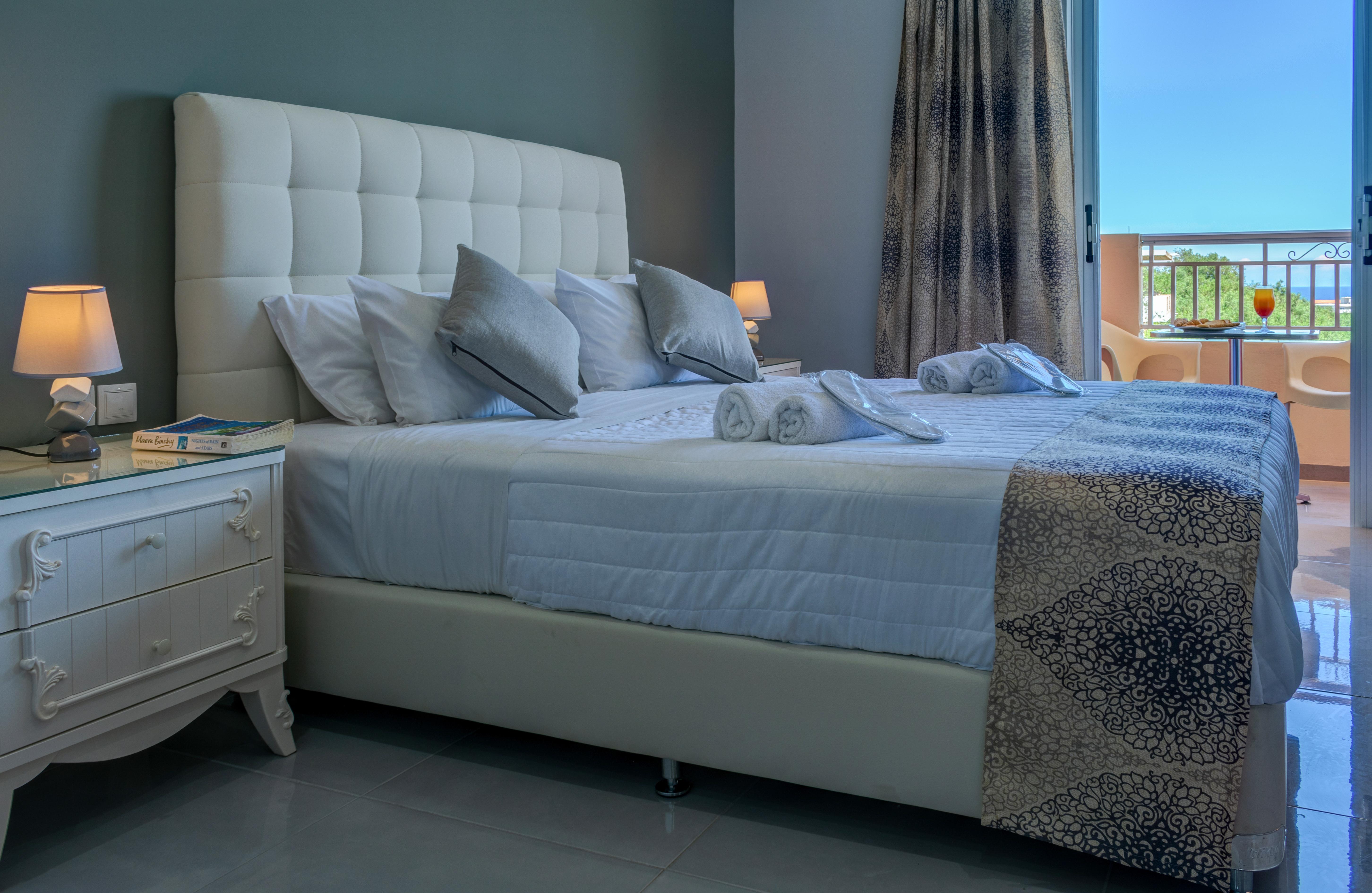 טסיליבי Zante Pantheon Hotel מראה חיצוני תמונה
