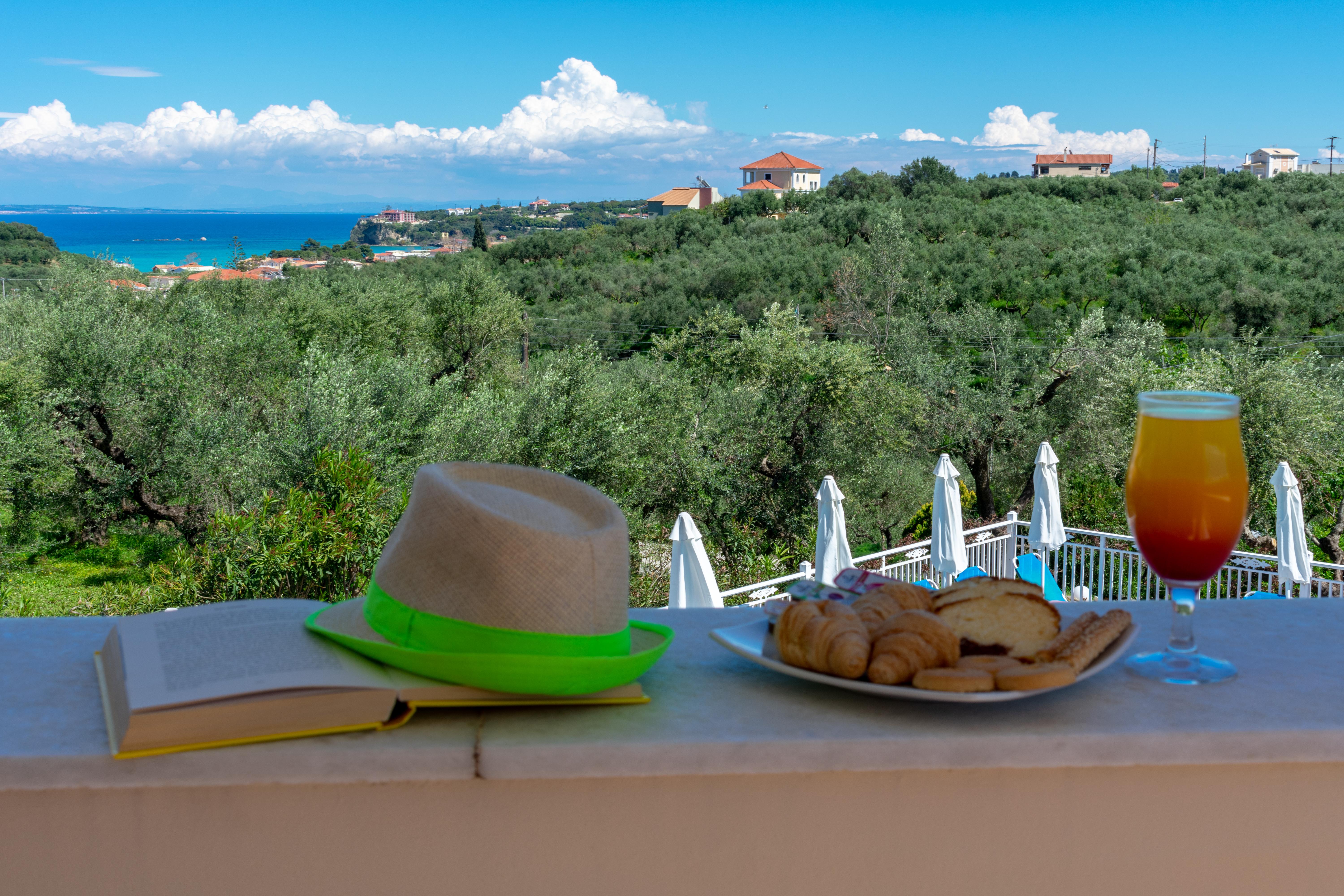 טסיליבי Zante Pantheon Hotel מראה חיצוני תמונה