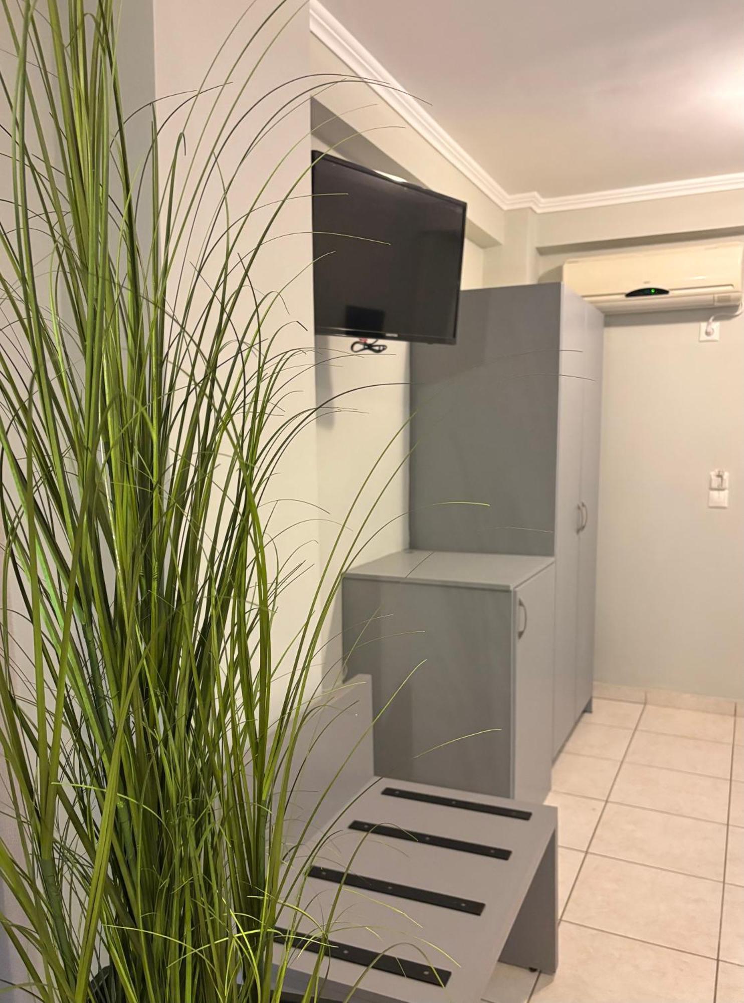 טסיליבי Zante Pantheon Hotel מראה חיצוני תמונה