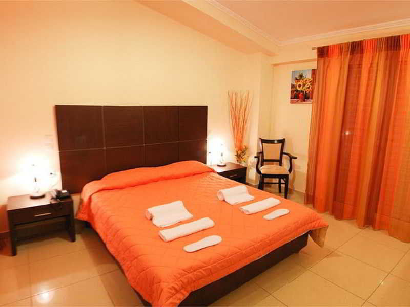 טסיליבי Zante Pantheon Hotel מראה חיצוני תמונה