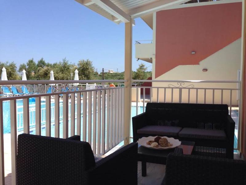 טסיליבי Zante Pantheon Hotel מראה חיצוני תמונה