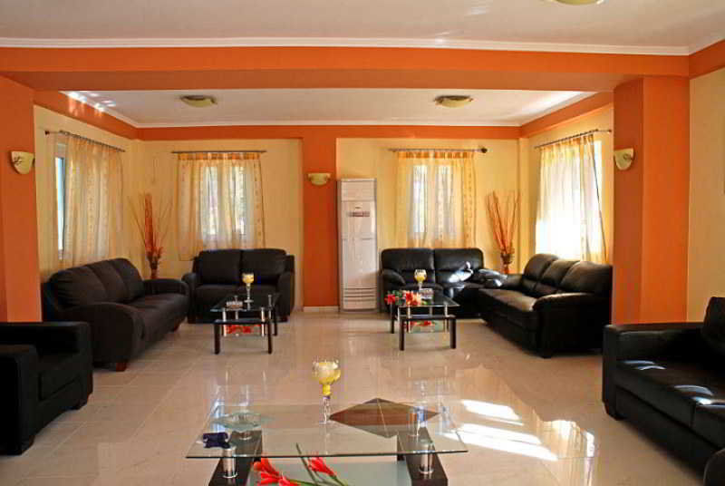 טסיליבי Zante Pantheon Hotel מראה חיצוני תמונה