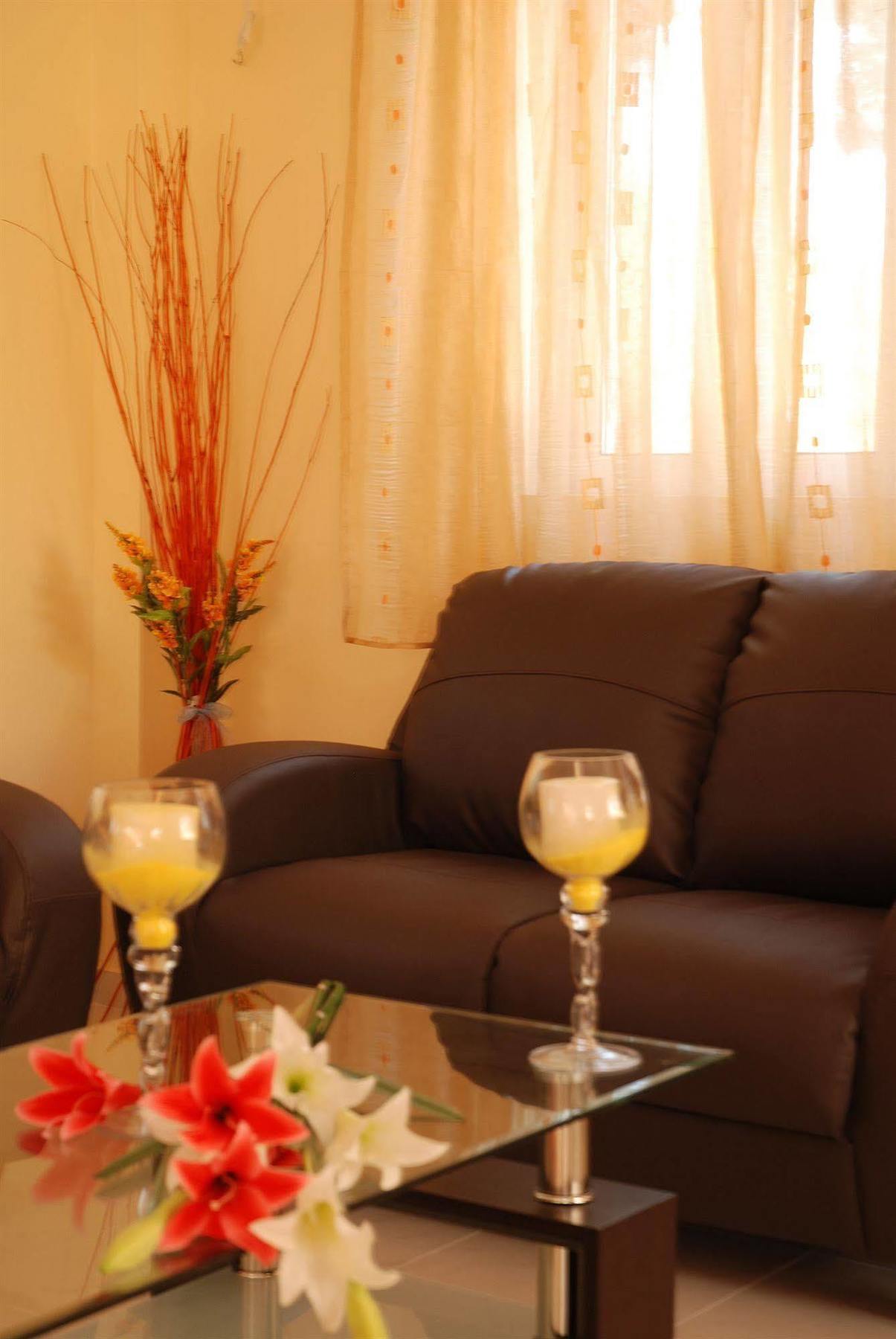טסיליבי Zante Pantheon Hotel מראה חיצוני תמונה