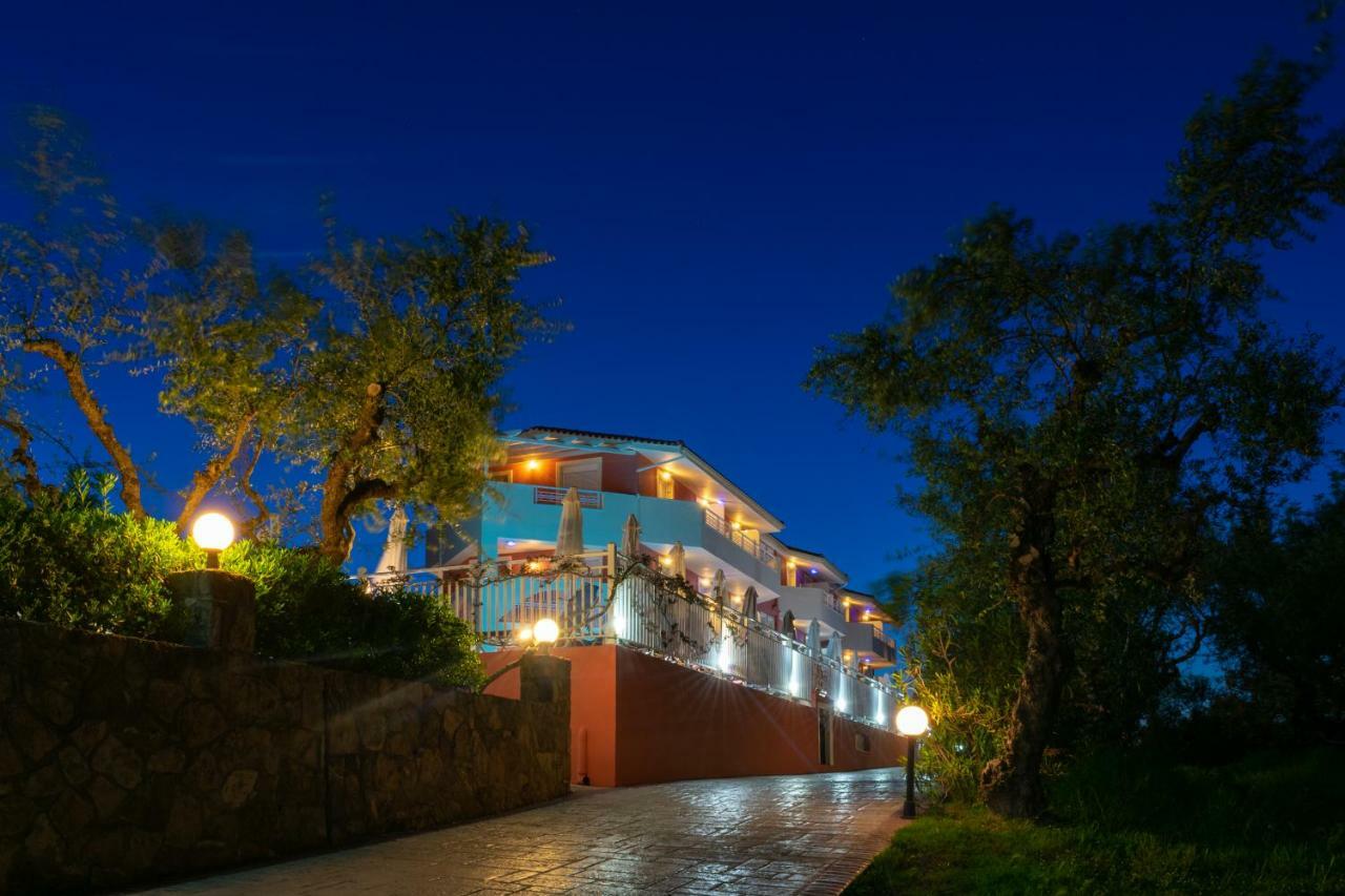 טסיליבי Zante Pantheon Hotel מראה חיצוני תמונה