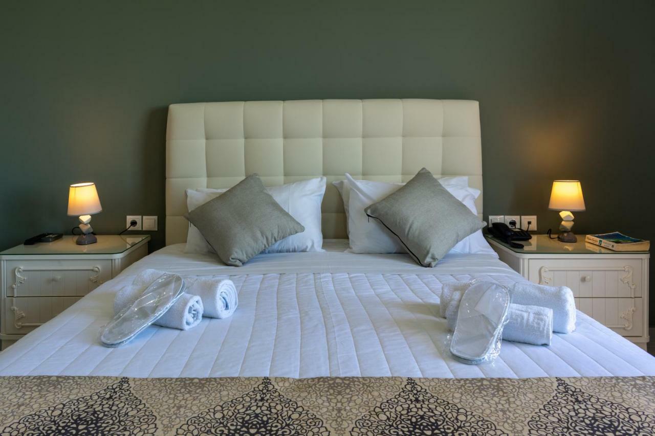 טסיליבי Zante Pantheon Hotel מראה חיצוני תמונה