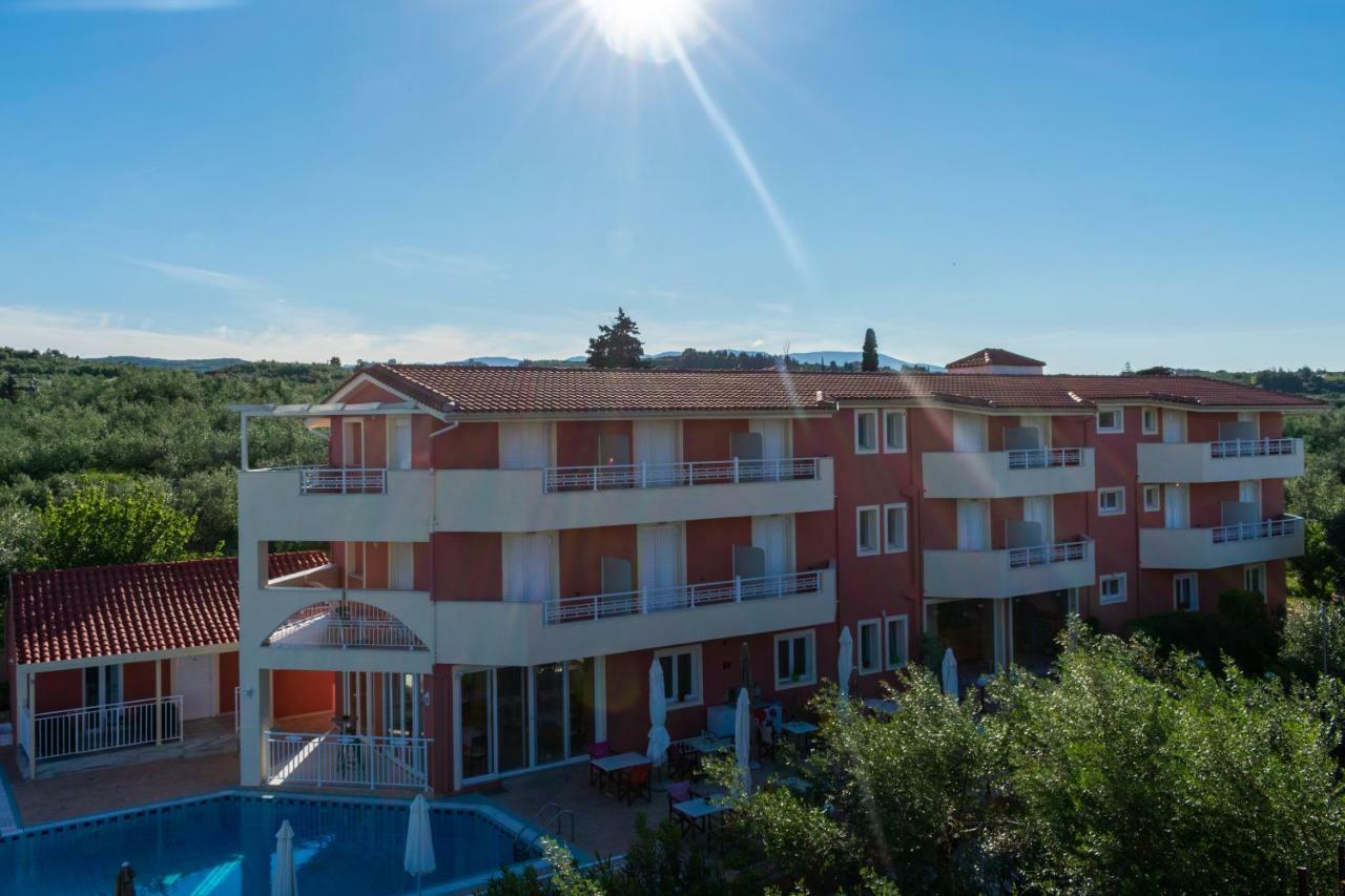 טסיליבי Zante Pantheon Hotel מראה חיצוני תמונה